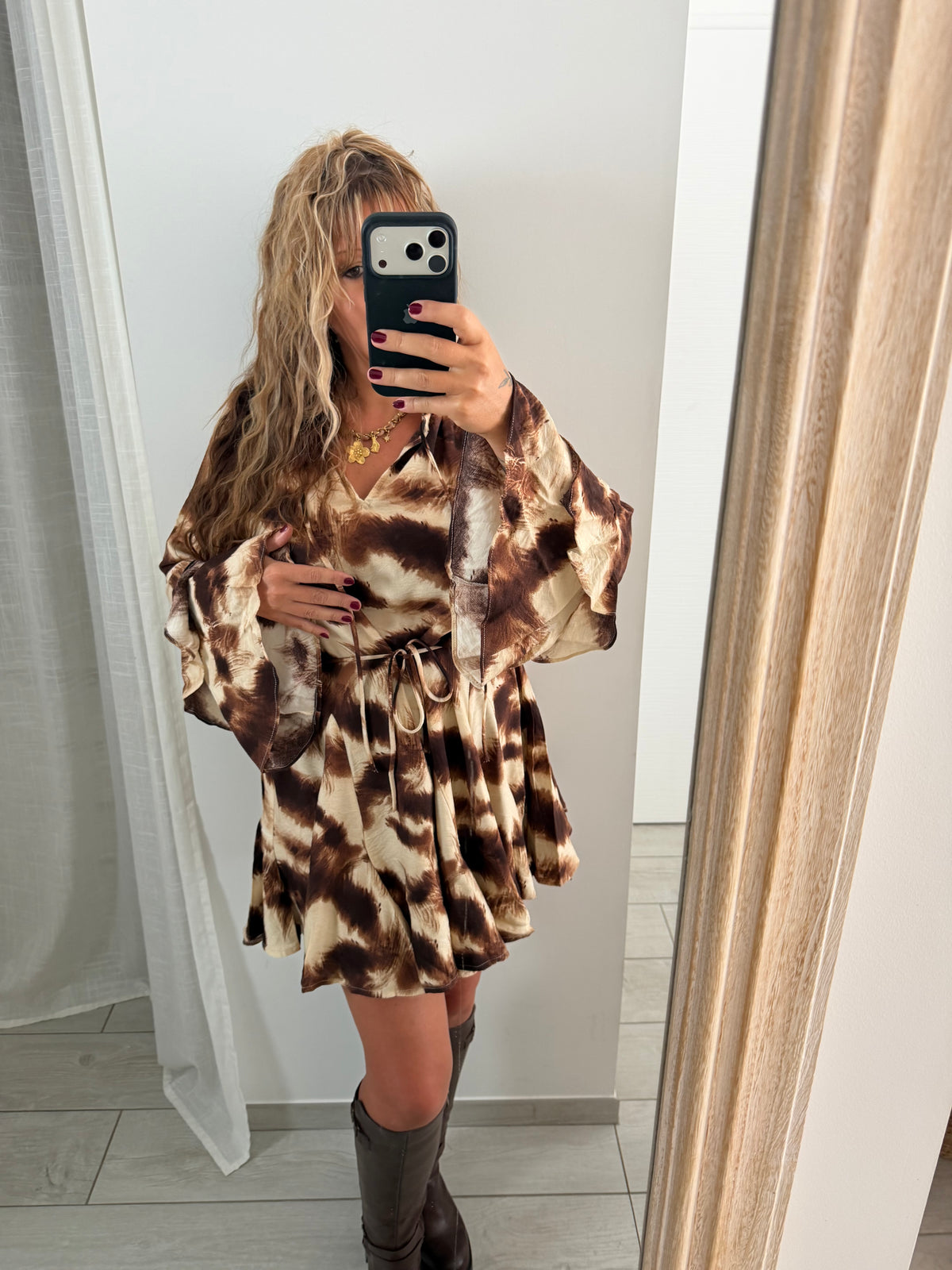 Robe LIORA