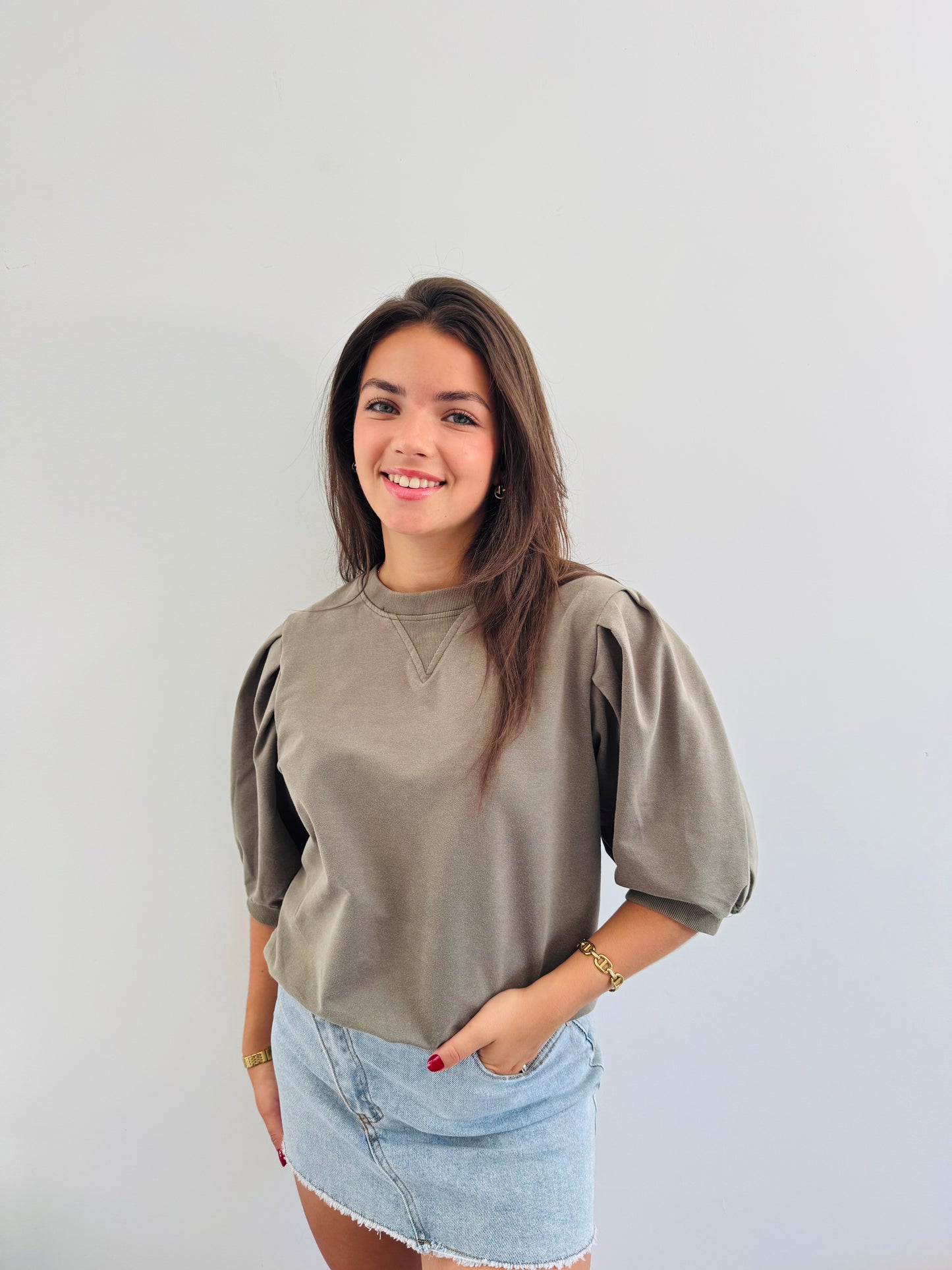 T-SHIRT AVA