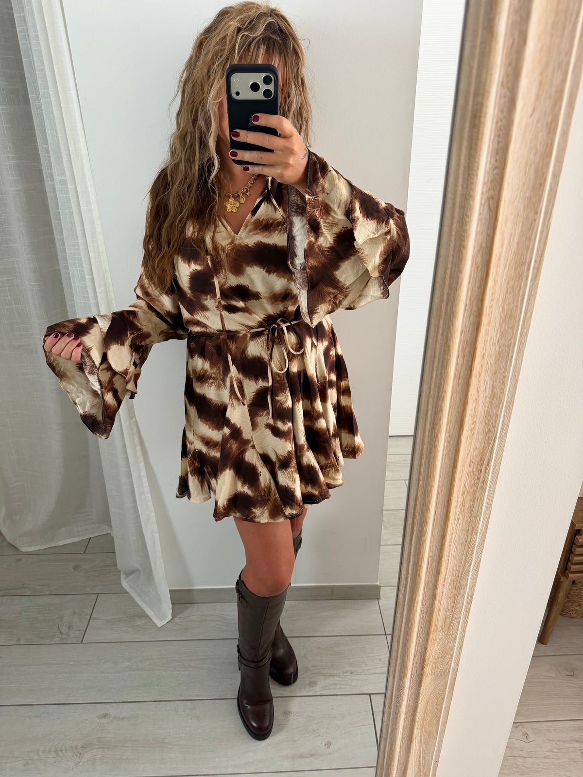 Robe LIORA